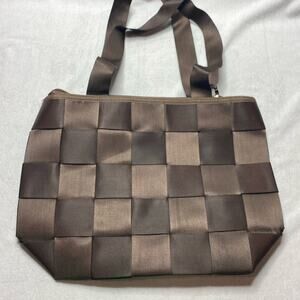 Comely Brown Purse